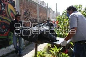 ENCUENTRAN A HOMBRE EMBOLSADO