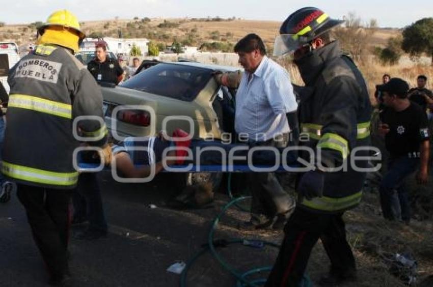 MUEREN DOS PERSONAS CARRETERA A TECALI