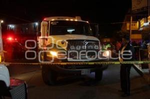 MUERE MUJER ATROPELLADA POR CAMIÓN DE BASURA