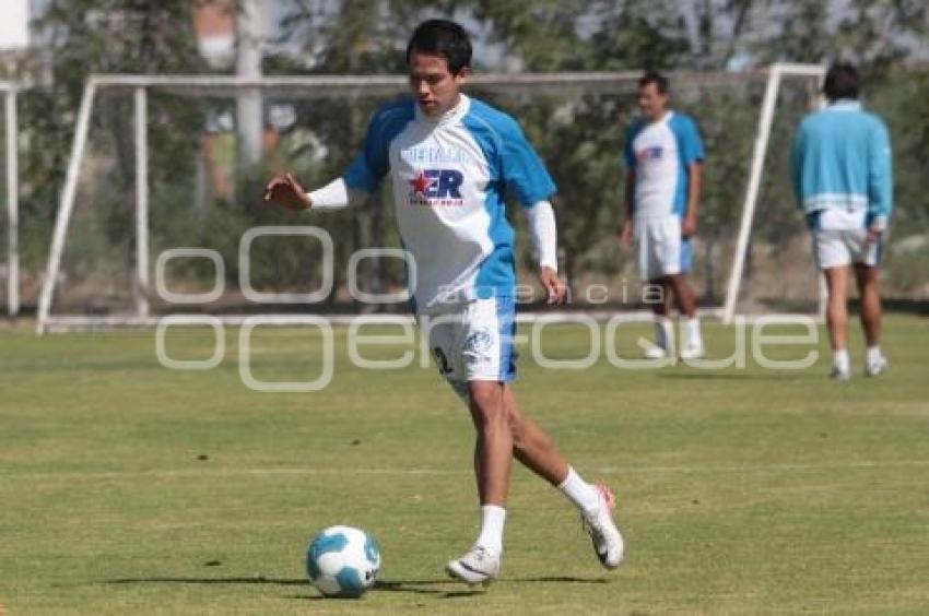 ENTRENAMIENTO DEL PUEBLA DE LA FRANJA EN EL DEPORTIVO LA NORIA.