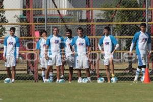 ENTRENAMIENTO DEL PUEBLA DE LA FRANJA EN EL DEPORTIVO LA NORIA.