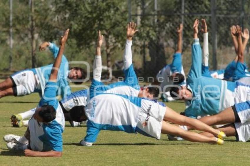 ENTRENAMIENTO DEL PUEBLA DE LA FRANJA EN EL DEPORTIVO LA NORIA.