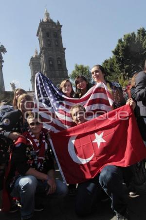 ESTUDIANTES EXTRANJEROS