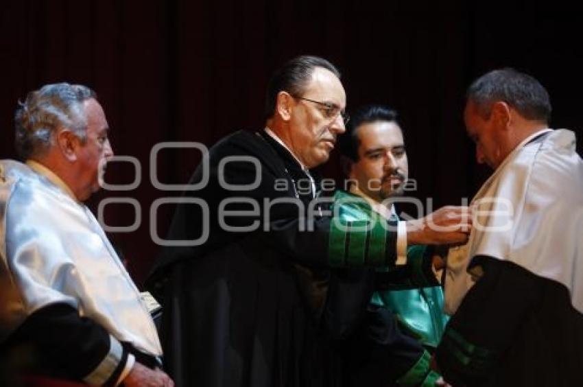 UPAEP . CEREMONIA DE GRADO