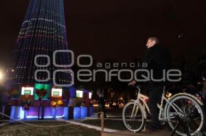 ENCENDIDO DE ÁRBOL NAVIDEÑO EN EL PARQUE ECOLÓGICO.