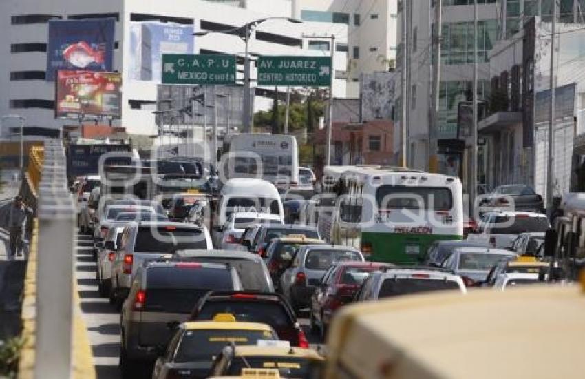 CAOS VIAL . MARATÓN