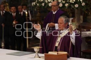 PRIMER DOMINGO DE ADVIENTO . ARZOBISPO . CATEDRAL