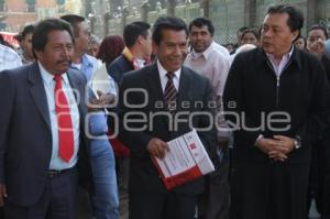 AUBDON CALDERÓN SE REGISTRA PARA DIRIGIR EL SETEP