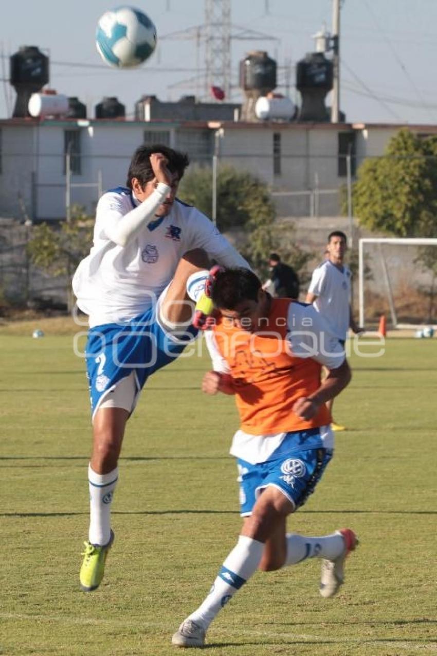 ENTRENAMIENTO DEL PUEBLA DE LA FRANJA.