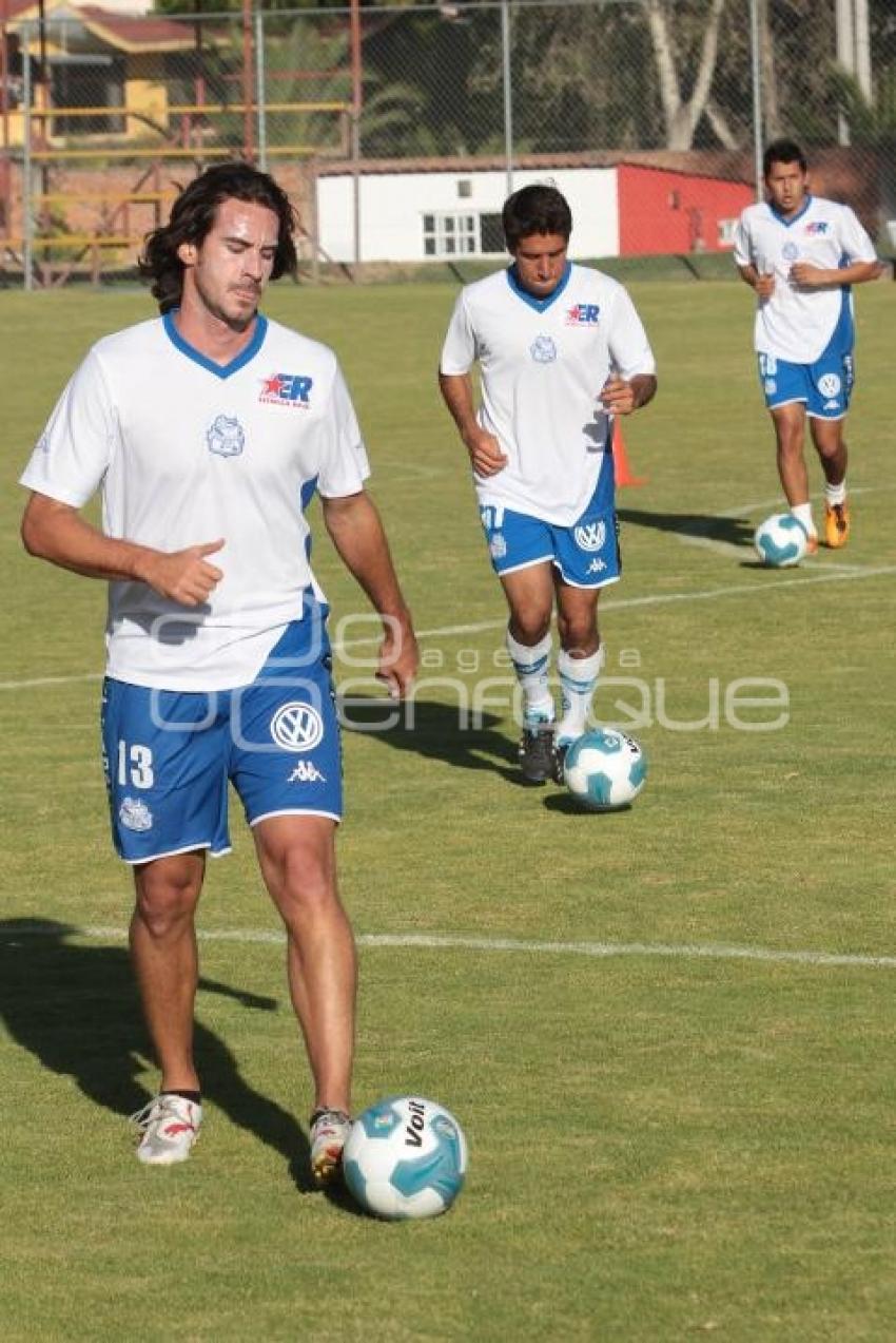 ENTRENAMIENTO DEL PUEBLA DE LA FRANJA.