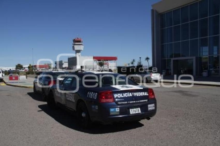 GOBIERNO ESTATAL . TOMA DEL AEROPUERTO