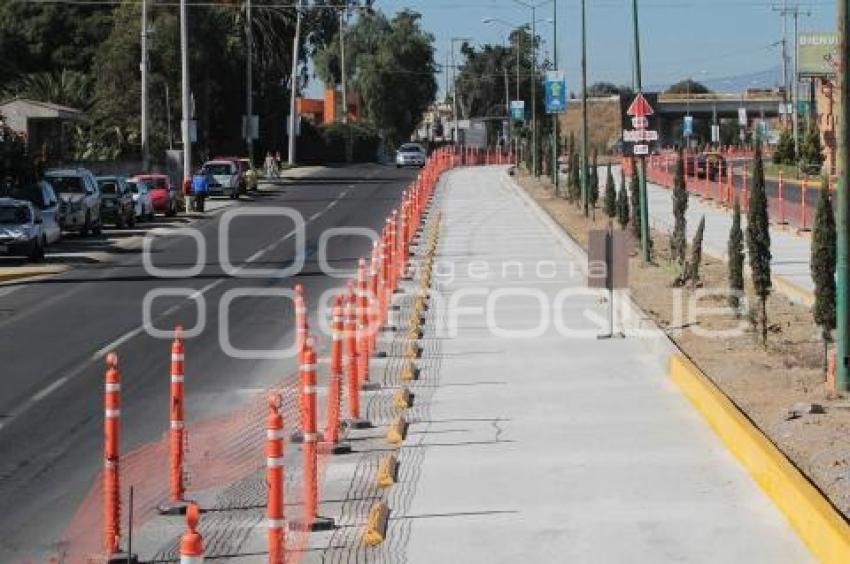 BANDERAZO DE OBRA PARA CORREDOR DE LA RED URBANA DE TRANSPORTE ARCICULADO.