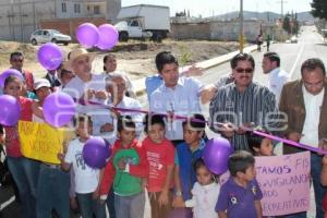 EDUARDO RIVERA INAUGURA CALLE PINOS, EN LA COLONIA SAN RAMÓN.