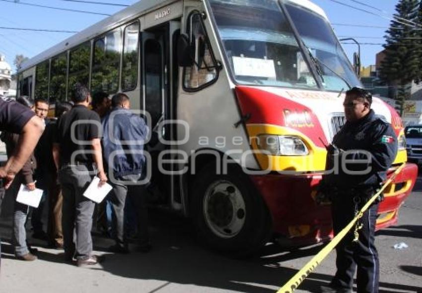 MUERE HOMBRE EN ASALTO A TRANSPORTE PUBLICO