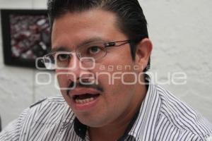 NUEVA IZQUIERDA, ERICK COTOÑETO.