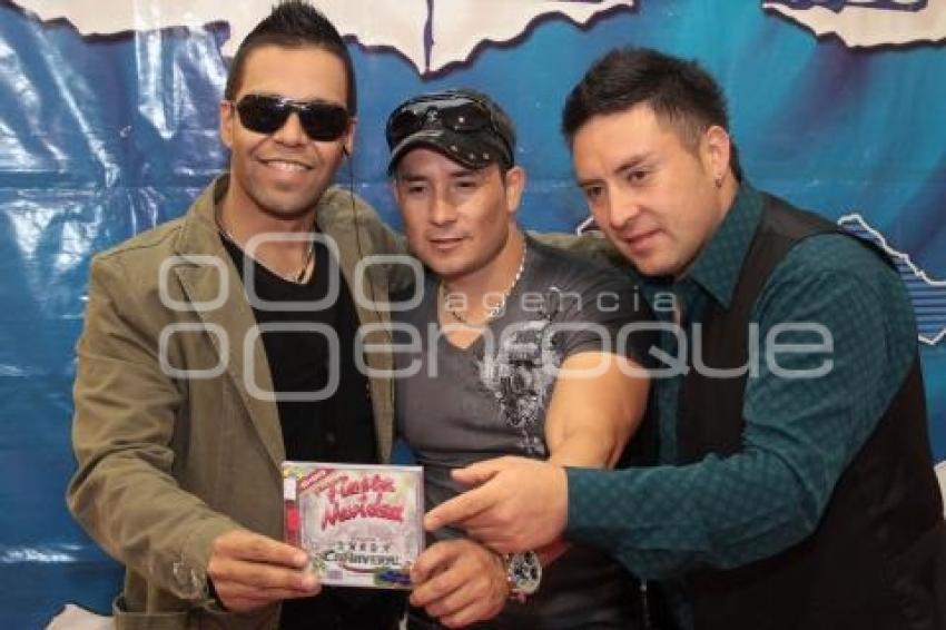 FIRMA DE AUTÓGRAFOS DEL GRUPO CAÑAVERAL.