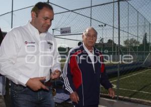 CHAVA REYES INAUGURA ESCUELA DE CHIVAS