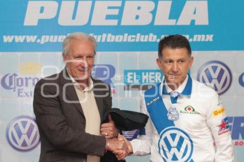 JUAN CARLOS OSORIO, NUEVO DIRECTOR TECNICO DEL PUEBLA DE LA FRANJA.