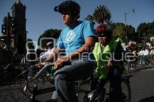 PASEO A CIEGAS . GRAN VÍA RECORRE PUEBLA