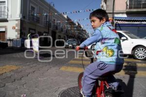 PASEO A CIEGAS . GRAN VÍA RECORRE PUEBLA