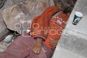 MUERE INDIGENTE POR CONGESTION ALCOHOLICA