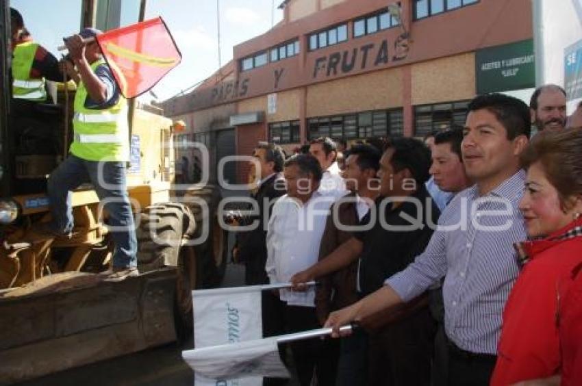 INICIA REORDENAMIENTO DE LA CENTRAL DE ABASTO