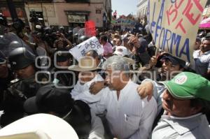 MANIFESTACION - CONGRESO