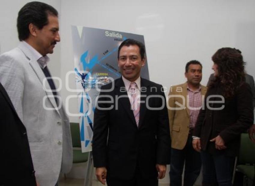 PRESENTAN CARRERA BUAP 10 KM . ESTADIO UNIVERSITARIO
