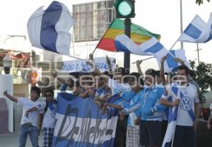 AFICIONADOS DEL PUEBLA DE LA FRANJA, PIDEN PERMANENCIA DEL EQUIPO EN LA CIUDAD.