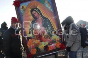 RELIGIÓN . PEREGRINOS . BASÍLICA DE GUADALUPE