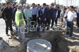 EDUARDO RIVERA SUPERVISA COLECTORES SANITARIOS EN SAN MIGUEL CANOA.