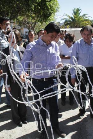 EDUARDO RIVERA SUPERVISA LA IMAGEN URBANA DEL BARRIO DE ANALCO.