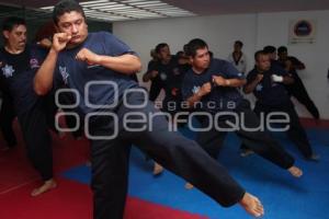 CAPACITACION A POLICIAS AUXILIARES