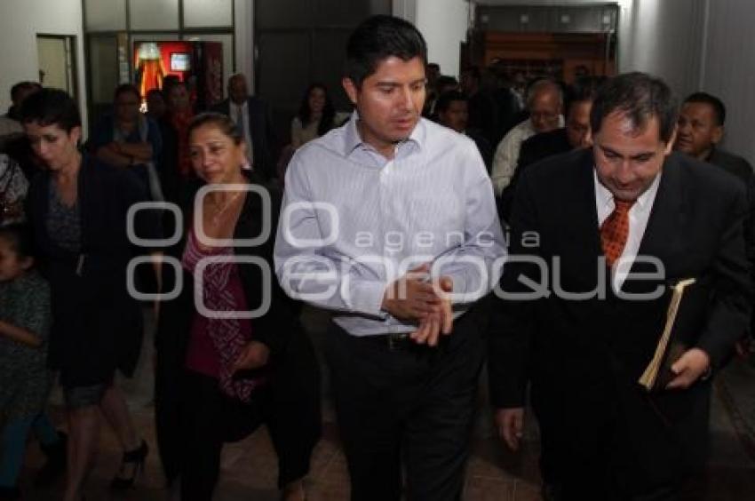 ISABEL MANTILLA Y ENRIQUE GUEVARA SE REGISTRAN PARA CONTENDER COMO DIPUTADOS