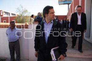 SUPERVISAN OBRAS DE LA CONSTANCIA . FUNDACIÓN AZTECA