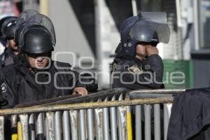 POLICIAS - CONGRESO