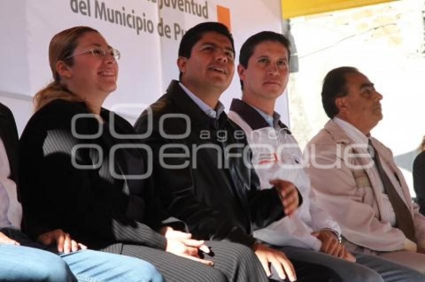 INAUGURAN CENTRO MUNICIPAL DE LA JUVENTUD EN JUNTA AUXILIAR