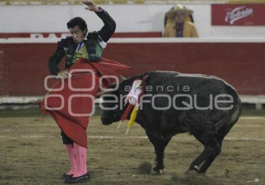 JERÓNIMO, EN LA PLAZA DE TOROS EL RELICARIO.