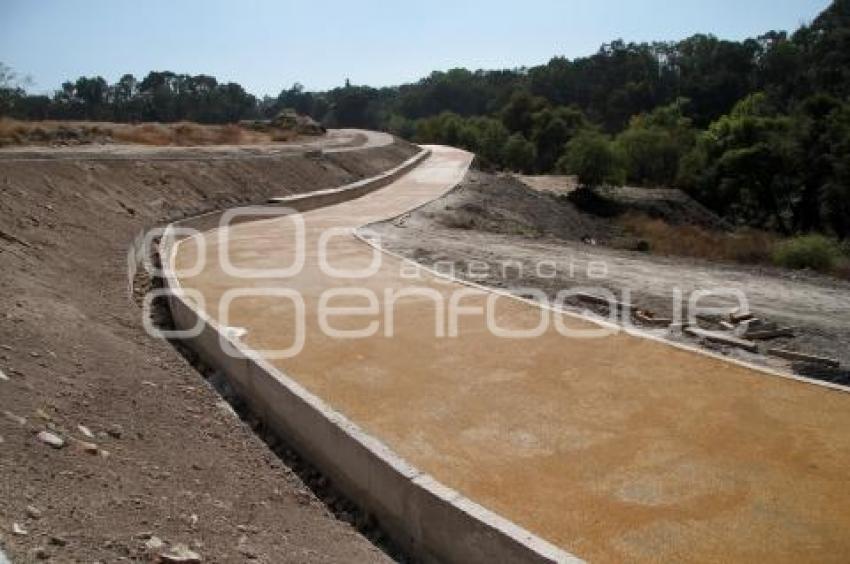 OBRAS EN PASEO DEL ATOYAC