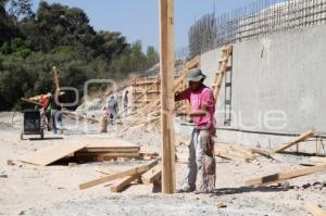 OBRAS EN PASEO DEL ATOYAC