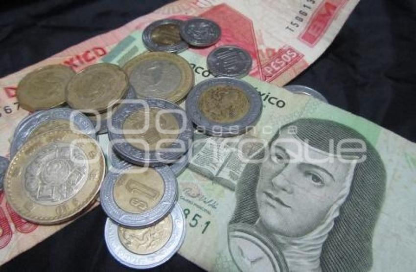 ECONOMÍA . DINERO