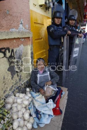 OPERATIVO . AMBULANTES . MERCADO 5 DE MAYO