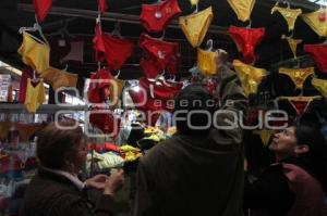 CALZONES ROJOS Y AMARILLOS PARA EL FIN DE AÑO