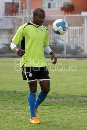 ENTRENAMIENTO LOBOS BUAP