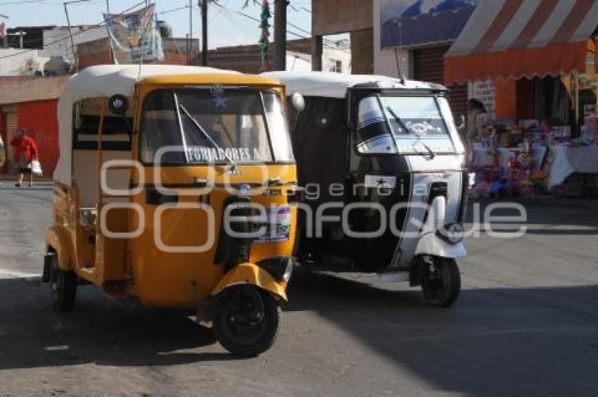 MOTOTAXIS CONTINÚAN CIRCULANDO