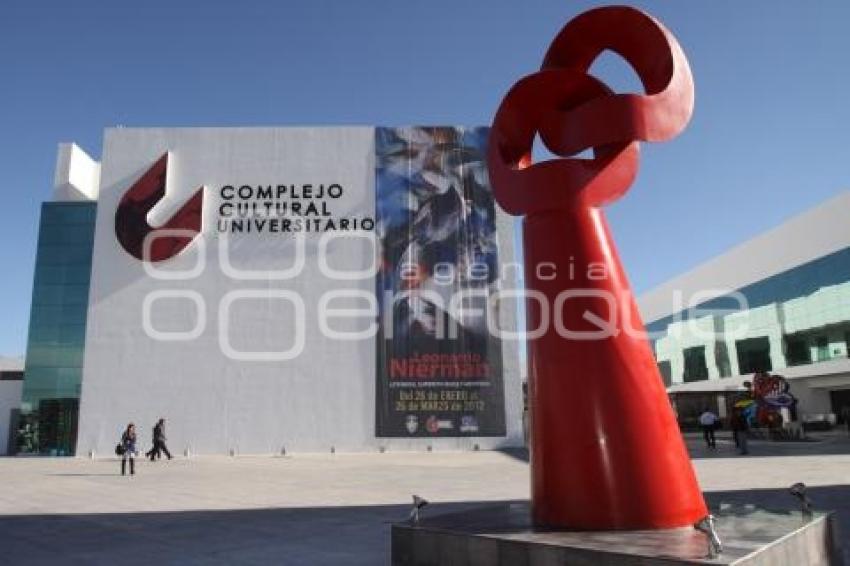 COMPLEJO CULTURAL UNIVERSITARIO