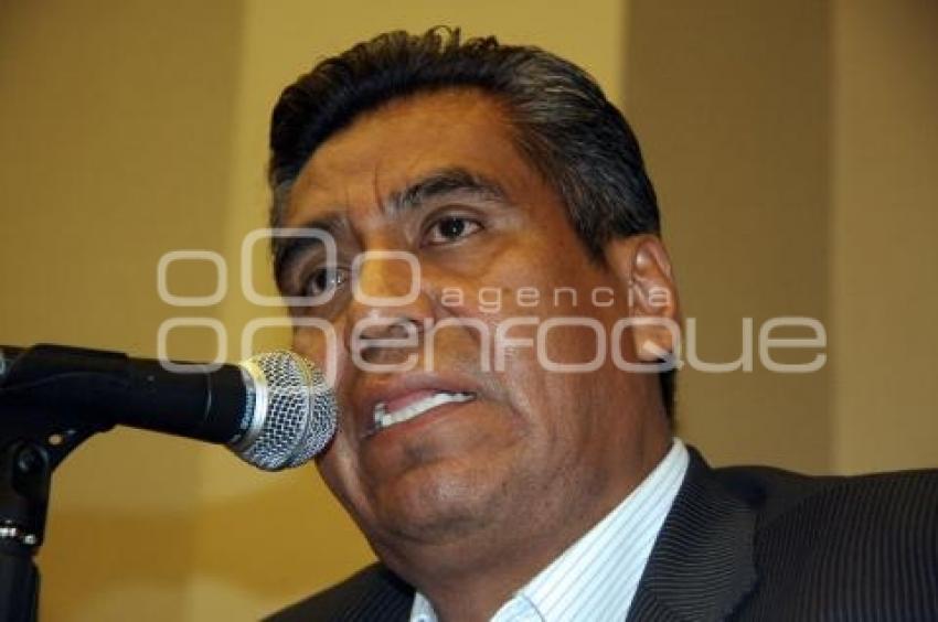 CIRILO SALAS PIDE TRANSPARENTACIÓN DE ISSSTEP