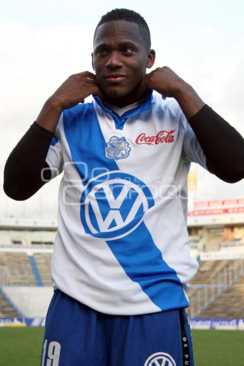 ARMANDO WILA. REFUERZO PUEBLA FC