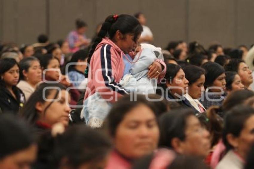 CRÉDITO A LA PALABRA DE LA MUJER