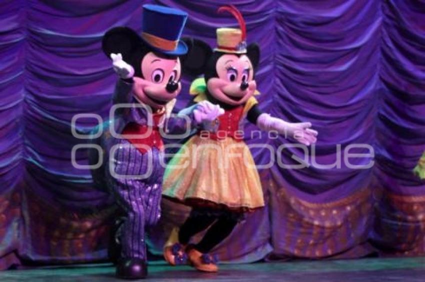 LA MAGIA DE MICKEY